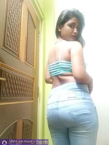 Mousumi Indian Babe Leaked