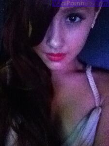 Ariana Grande Nude Leaks