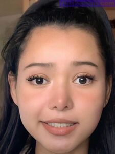 Bella Poarch Sexy Close Up Pics