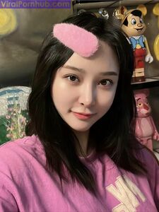 songyuxin_hitomi  Onlyfans Leaks Nude Album