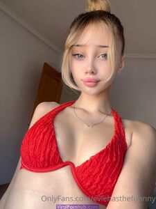 Eviehasthefunnny Onlyfans Leaks Latest Nude Photos