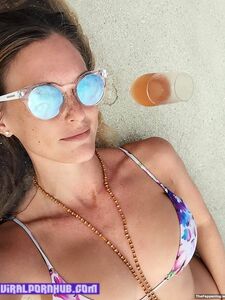 Bar Rafaeli Nude Photos Leaked