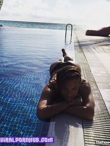 Bar Rafaeli Nude Photos Leaked