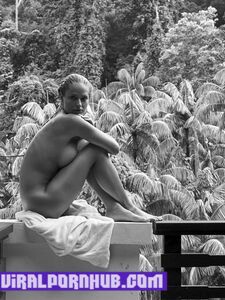 Genevieve Morton Nude Photos Leaked