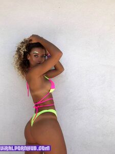 Jena Frumes Nude Photos Leaked