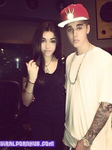 Madison Beer Nude Photos Leaked