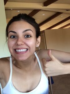 Victoria Justice Nude Pics
