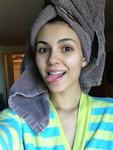 Victoria Justice Nude Pics