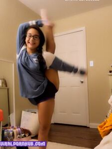 Alahna Ly Nude Photos Leaked