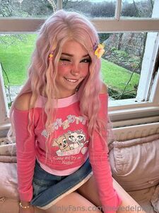 Belle Delphine Nude Cute In Pink Onlyfans Set Leaked