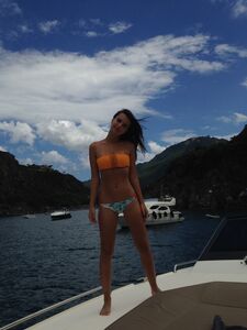 Super Model Emily Ratajkowski Nude Leaks