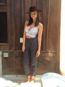 Super Model Emily Ratajkowski Nude Leaks