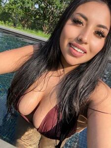 Cristina.lucero Aka Cristinadogtrainerrr Nude Boobs Seethrough And Pussy Onlyfans Leaks