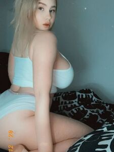 Missparaskeva Nude Boobs Seethrough And Booty Onlyfans Leaks Photos