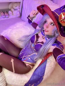 Belle Delphine Mona Cosplay Nude Pussy Rides Dildo Onlyfans Leaks Photos