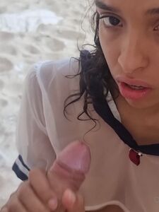 Hari De Lopo | Yoharis De Lopo Public Beach Picss