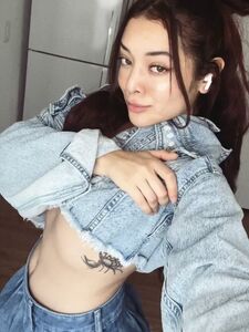 Hot Colombian Hoe w a Fat Bubble Butt