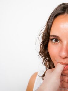 Super cute KillTony comedian Leyla Ingalls go follow and show some love!