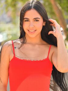 Beautiful brunette Amanda makes her nude debut in the public realm